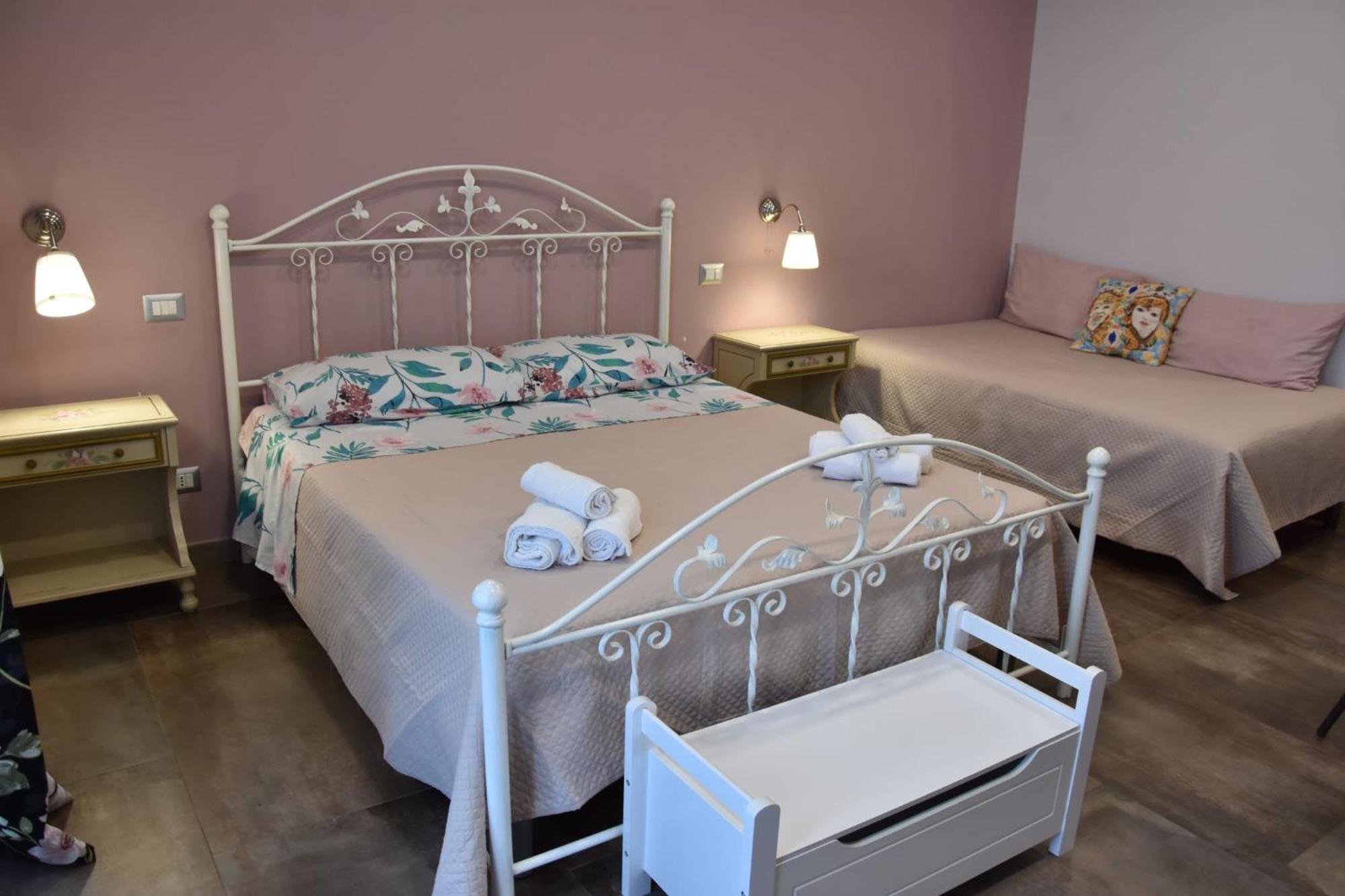 Taorbay Bed & Breakfast Giardini Naxos Dış mekan fotoğraf