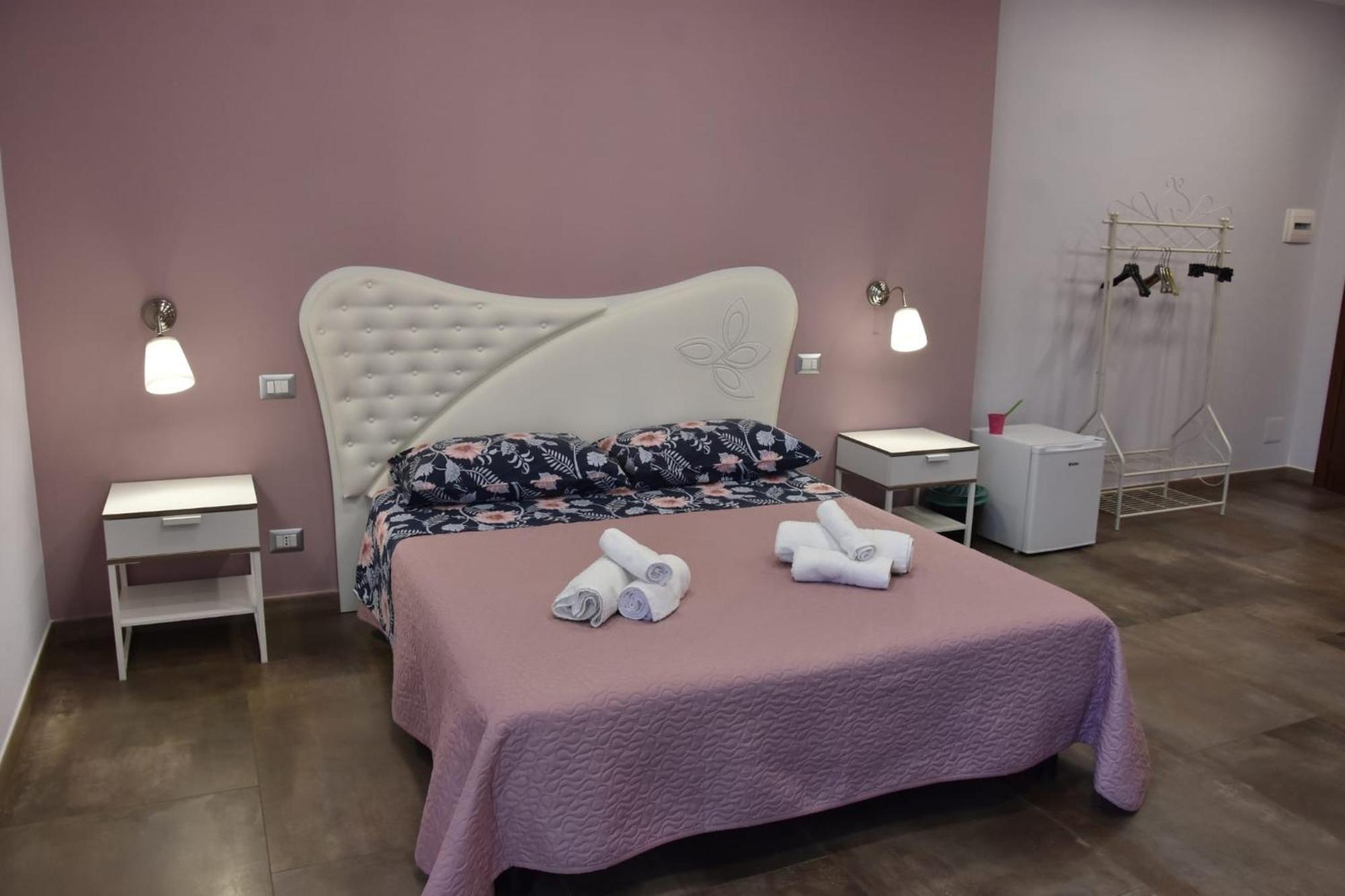 Taorbay Bed & Breakfast Giardini Naxos Dış mekan fotoğraf