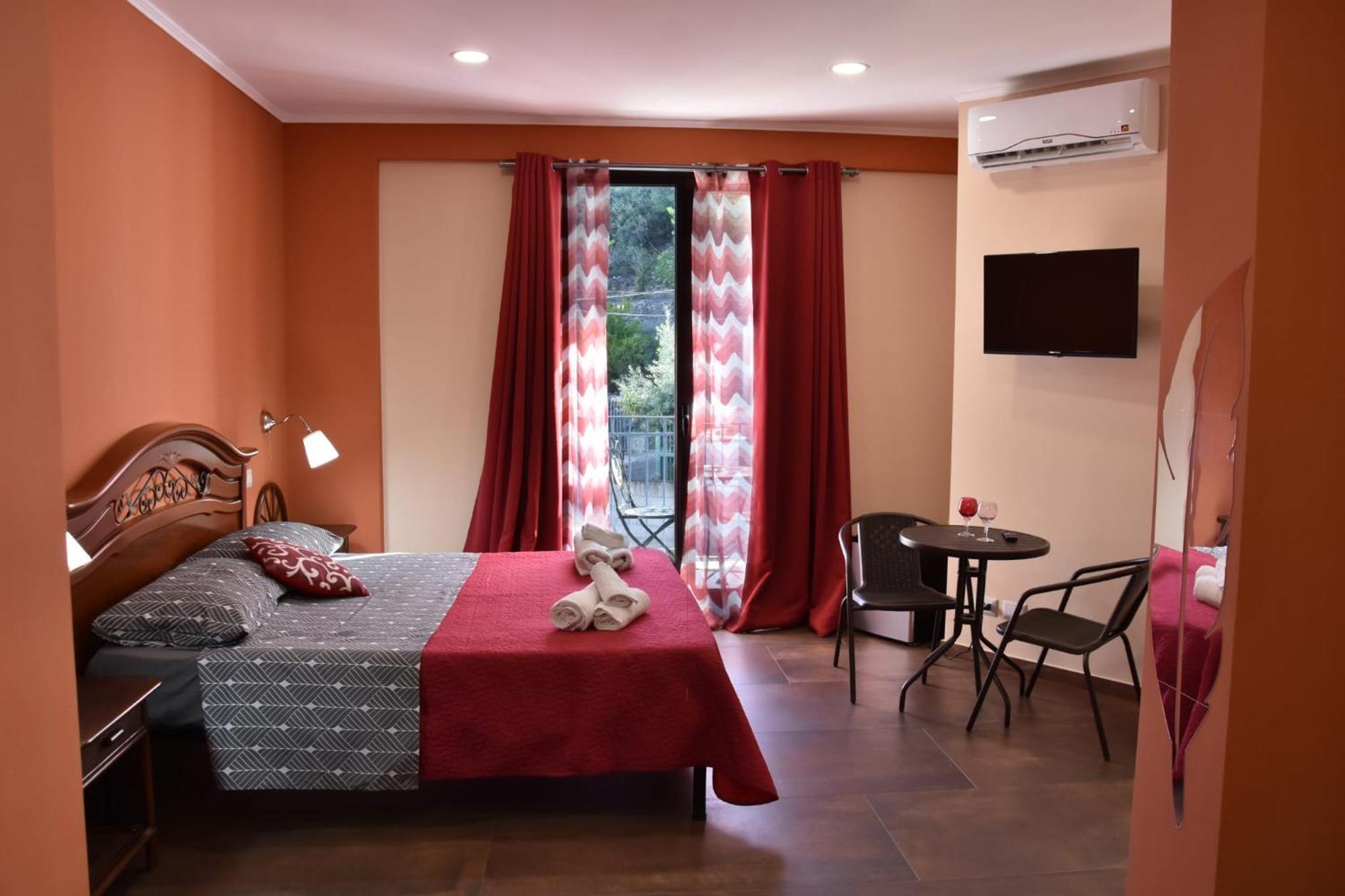 Taorbay Bed & Breakfast Giardini Naxos Dış mekan fotoğraf